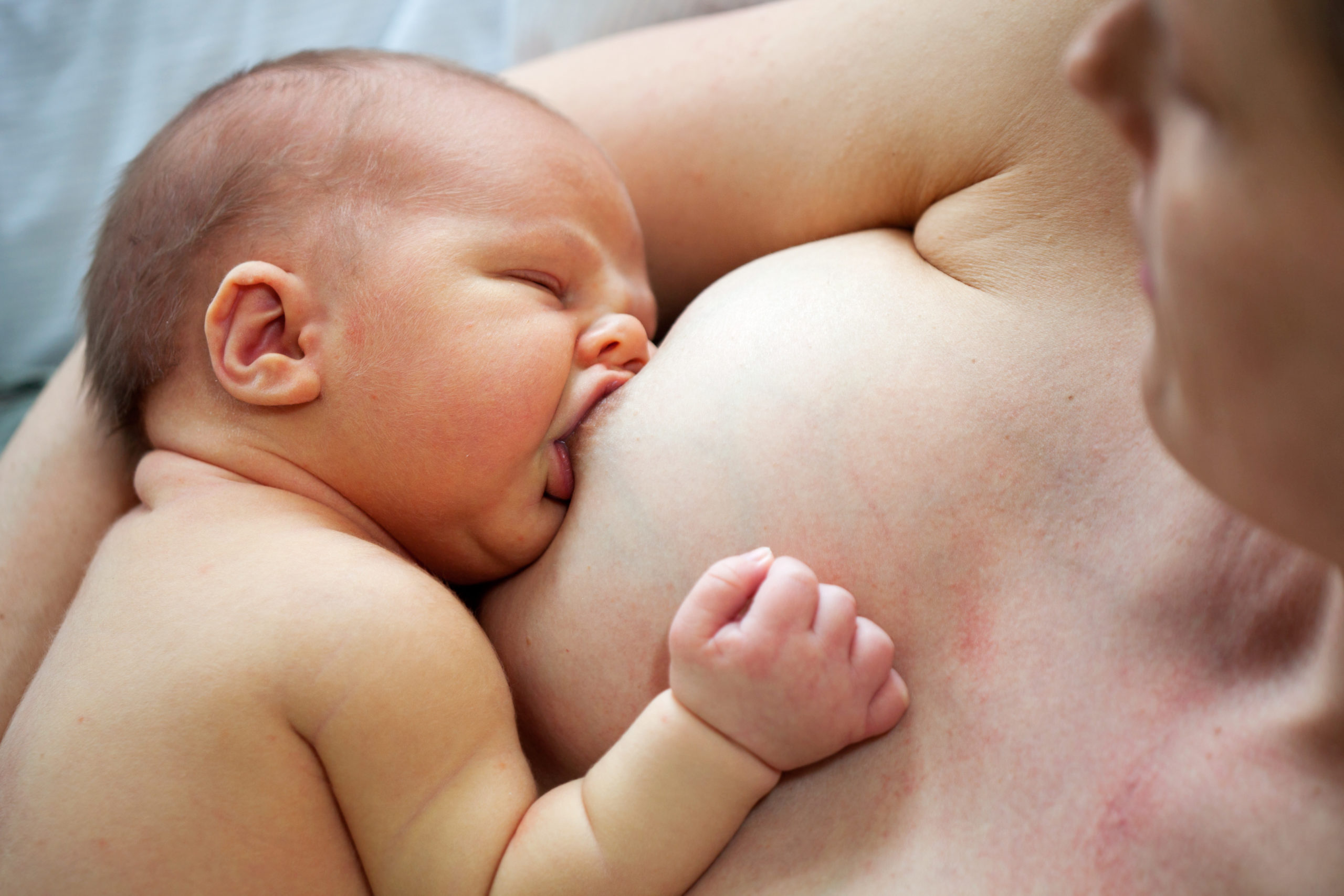 Allaiter bébé, douleurs pendant l'allaitement - mpedia.fr