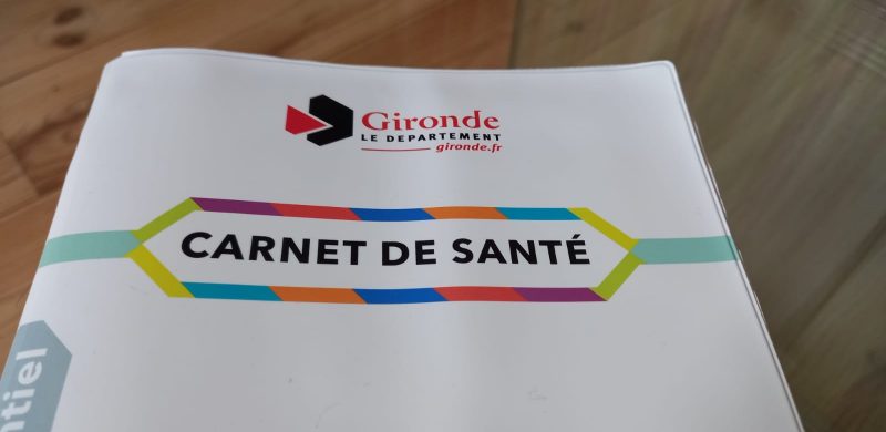 Le carnet de santé, informations médicales sur l'enfant 