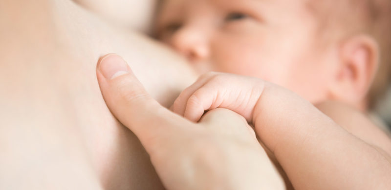 De quoi a-t-on vraiment besoin pour un nourrisson ? ⋆ Coin bébé