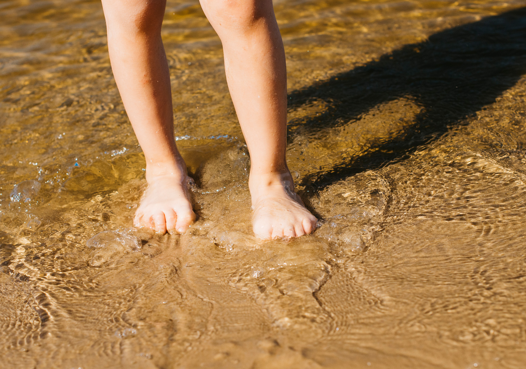 Plage Soleil Chaleur Prevenir La Deshydratation De Bebe Mpedia Fr Plage Soleil Chaleur Prevenir La Deshydratation De Bebe Mpedia Fr
