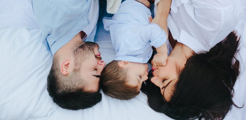 Quelle solution de couchage pour un weekend avec bébé ?