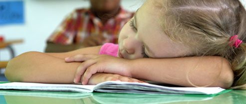 Troubles du sommeil chez l'enfant : telle mère, tel(le) fils-fille !